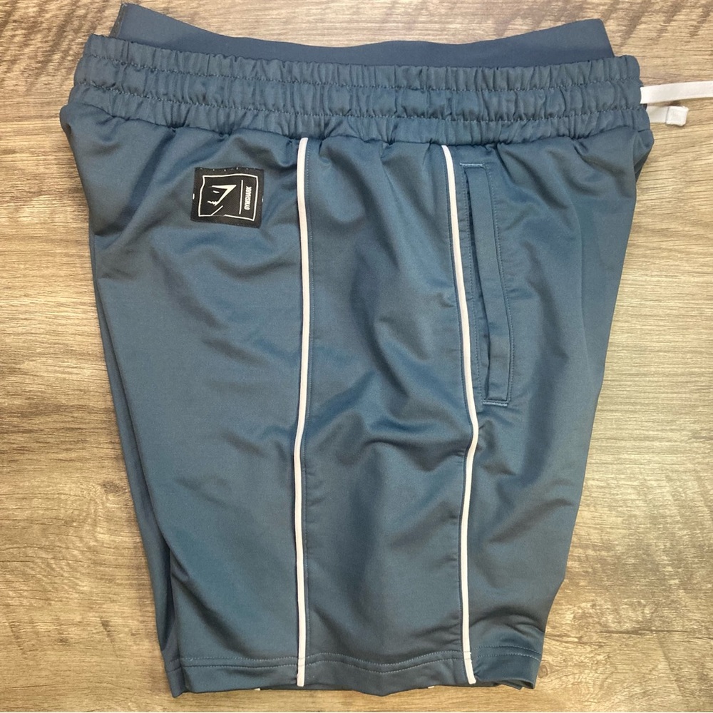 Gymshark Men’s Side Trim Double Waisted Athletic Shorts Size M